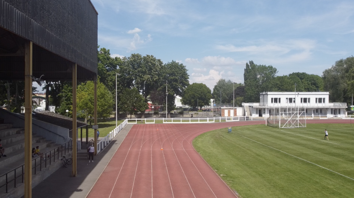 Piste atheltisme parc rollencourt